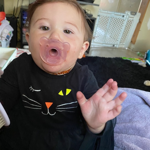 Meet your Posher, Jocelyn - Picture 1 of 1